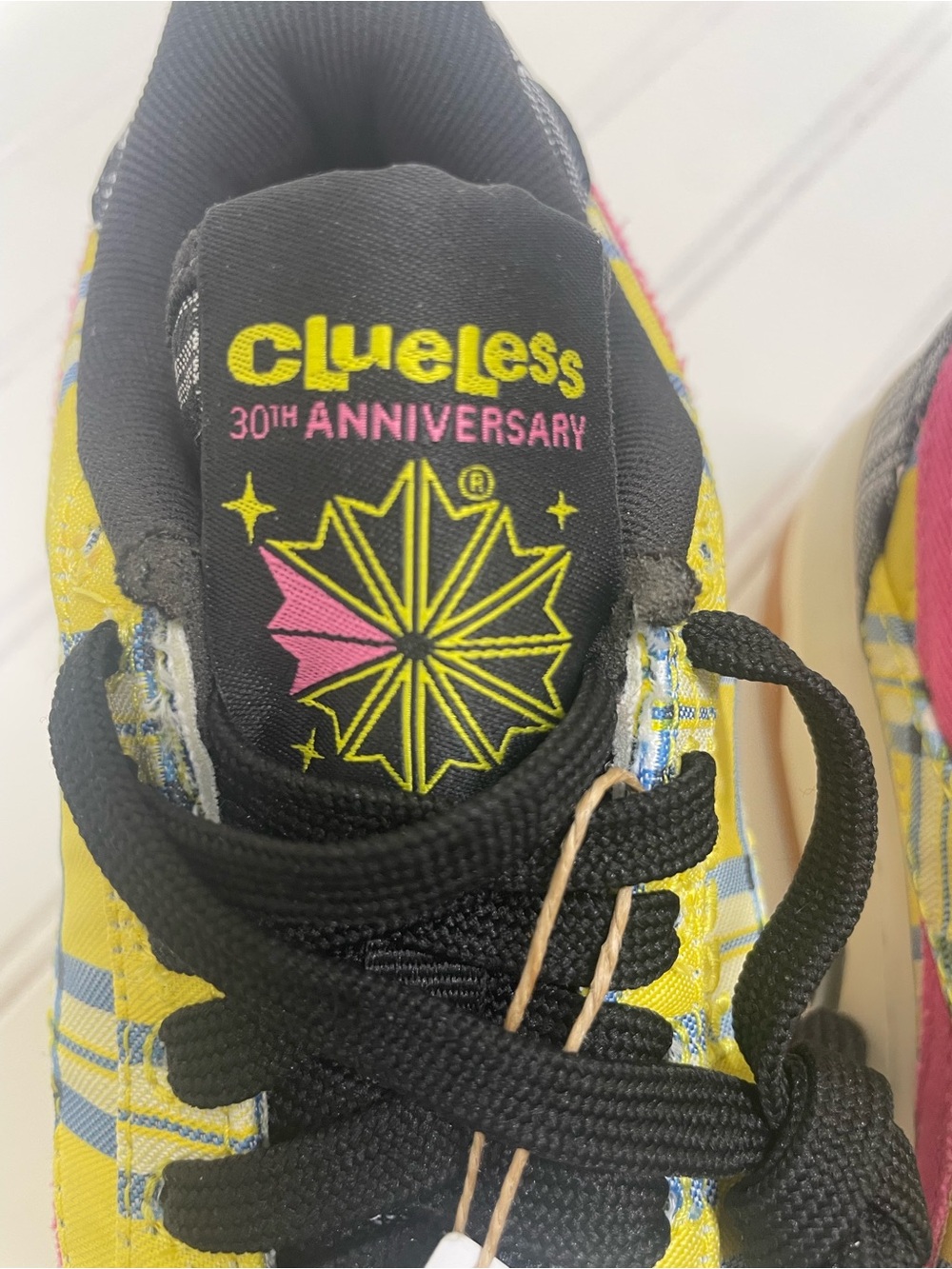 Reebok x Clueless Plaid Low-Top Sneakers - Yellow, Black & Pink women size 5.5 - Picture 4 of 13